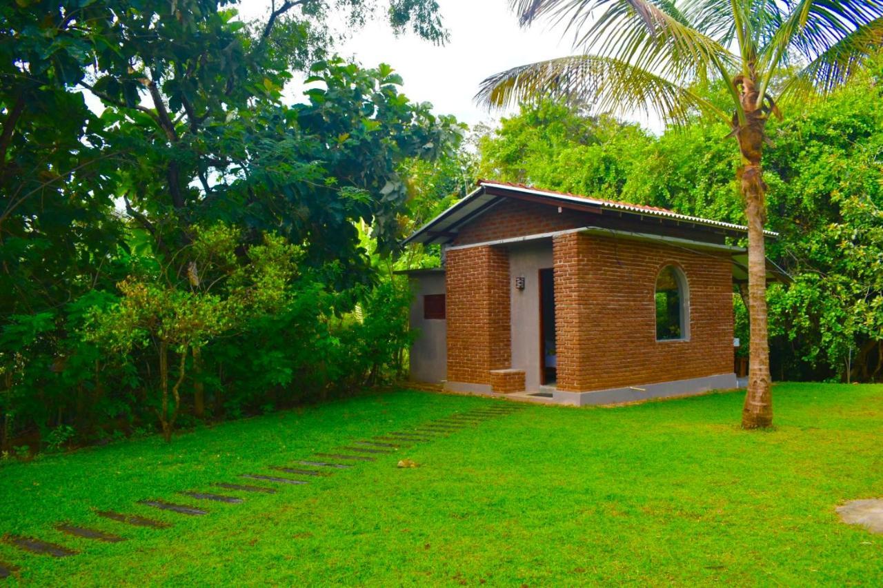 Sayon River Cottage & Eco Garden Monaragala Ngoại thất bức ảnh